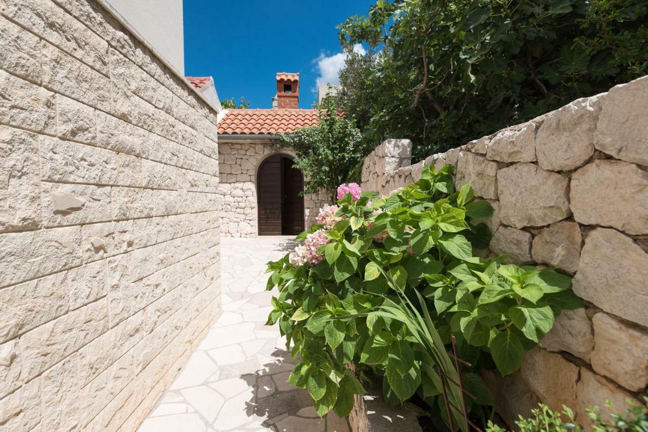 Appartamento Studio Maslina Šibenik Esterno foto